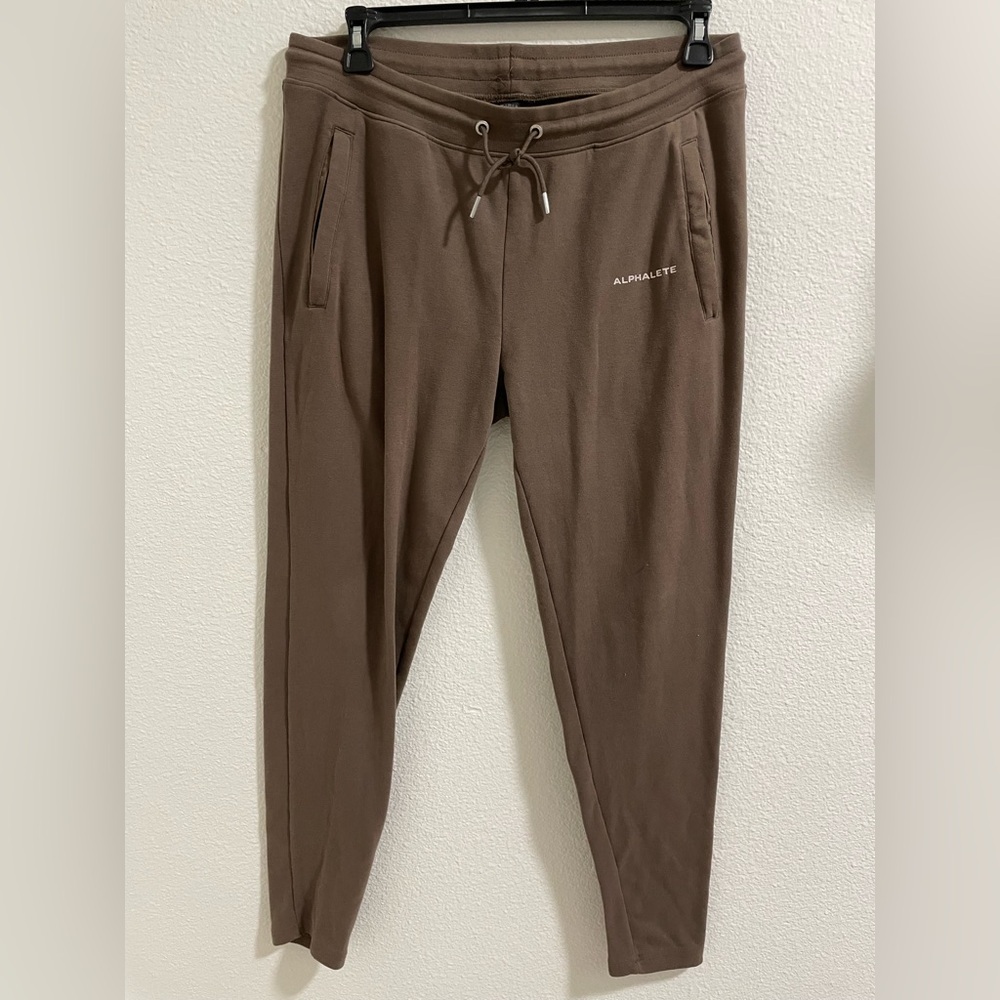 Alphalete Men's Brown Jogger Pants